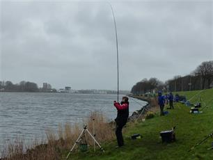 1e NTC Kustvissen wijkt uit naar Noordzeekanaal