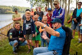 3288 FvdB 20180818 (Medium)