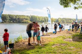 3296 FvdB 20180818 (Medium)