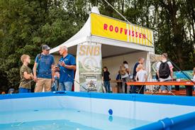 3340 FvdB 20180818 (Medium)