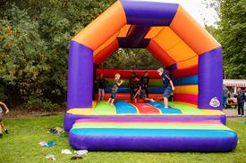 3853 FvdB 20180818 (Medium)