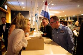 7244 FvdB 20191214 (Middel)