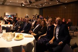 7360 FvdB 20191214 (Middel)