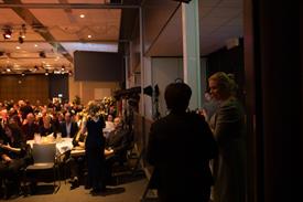 7377 FvdB 20191214 (Middel)