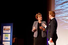 7402 FvdB 20191214 (Middel)