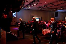 7561 FvdB 20191214 (Middel)