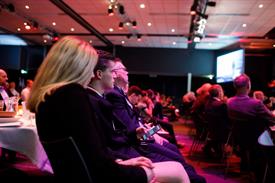 8167 FvdB 20191214 (Middel)