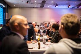 8293 FvdB 20191214 (Middel)