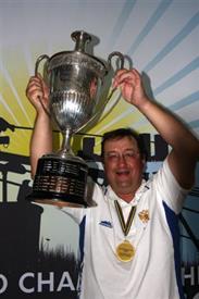 a igor met beker (Small)