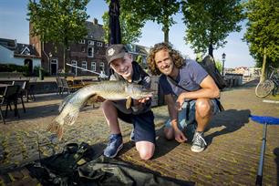 Bart gaat vissen herhaald in augustus