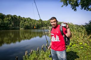 Controleurs Sportvisserij ontvangen controlepas 2024