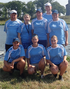 Damesploeg stroopt mouwen op voor WK Dames Zoet