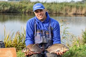 Dieter Friederichs met vis 2 (Small)