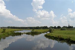 Echte beken meanderen