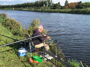 EK Politievissen: Nederlander Derksen aan kop in eigen land