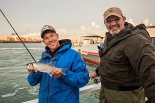 'Havenbaarzen' in de Europoort in VIS TV (video)