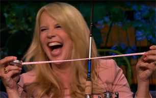 Jochem Myjer promoot sportvissen in Linda's Zomerweek (video)