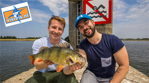 MeeVIStoestemming: neem iemand mee vissen en WIN EEN VISREIS! (video)