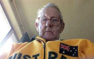 Oproep weduwnaar (75) naar nieuwe vismaat gaat wereld over (video)