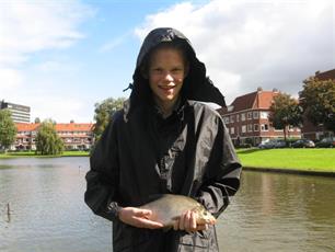 Probleemjongeren in het gareel : Sportvissen als therapie