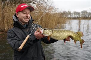 Roofvissen: chebu-streamercombi