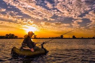 Roofvissen - meer meerval met de bellyboot