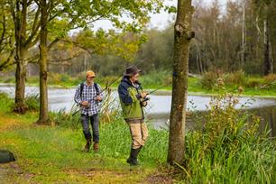 Snoek en baars uit het Kanaal van Deurne in VIS TV (video)