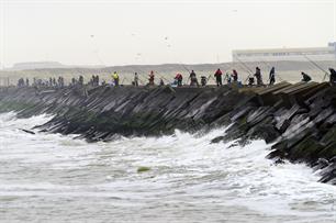 Sportvissers gezocht om vragenlijst in te vullen