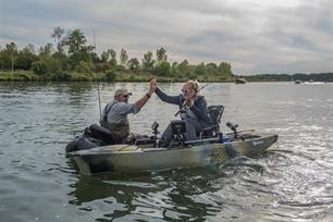 Terugkijken: monstervissen van de Maas in VIS TV (video)