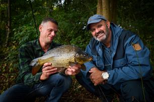 Terugkijken: Struinen op stadskarper in VIS TV (video)