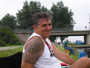 Turen naar een dobber in plaats van therapie