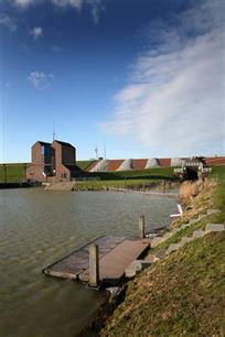 Van bron to monding : Europees samenwerkingsverband werkt aan een gezonde visstand