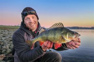 Visblad TV: gericht op XXL-baars (video)