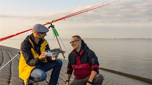 VISblad TV: op rog en zeebaars! (video)