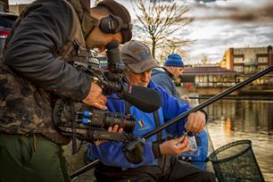 Visblad TV - wedstrijdvissen in teamverband