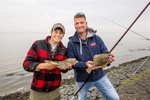 Vissen op bot in VIS TV XL (video)