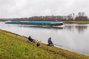 Vissen op XL voorns in VIS TV XL (video)