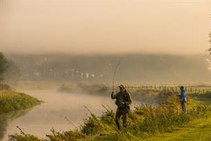 Vliegvissen op wit- en roofvis in VIS TV (video)