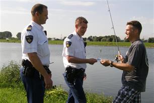 Waakhond voor zoete beroepsvisserij