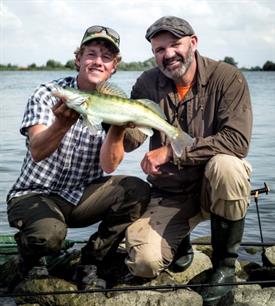Wit- én roofvis in de Biesbosch in aflevering één VIS TV 2020