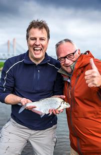 Witvissen: blauwneus missie aan de Waal