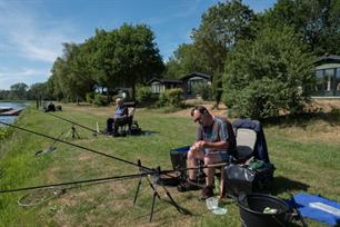 Witvissen: Britse brasemtoeristen