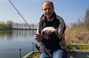 Witvissen - swing mee met Herman Riekert