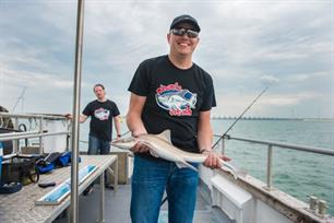Zeevissen: Sharkatag traditie